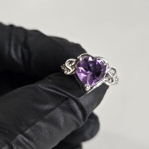 Sterling Silver 925 Amethyst Heart-Shaped Purple Silver Ring